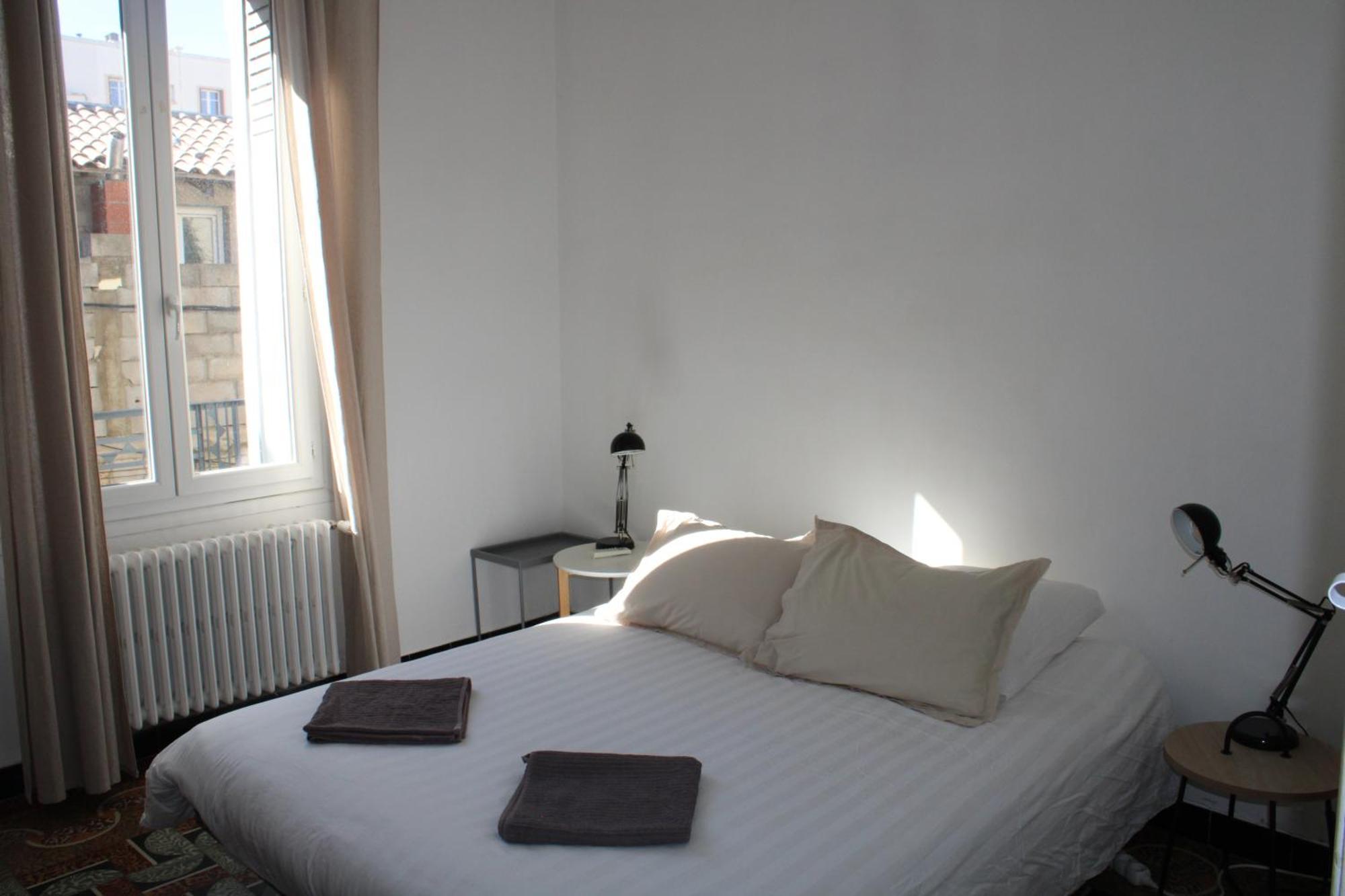 Superbe Appartement Avec Parking Sur Place Νιμ Εξωτερικό φωτογραφία