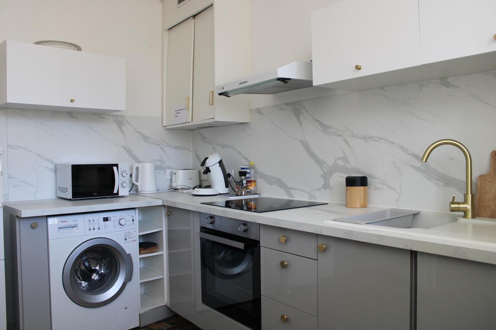 Superbe Appartement Avec Parking Sur Place Νιμ Εξωτερικό φωτογραφία
